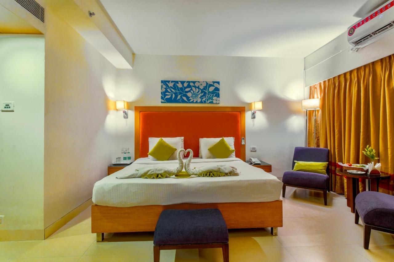Gis Select Banjara Hill Hotel Hyderabad Exterior photo